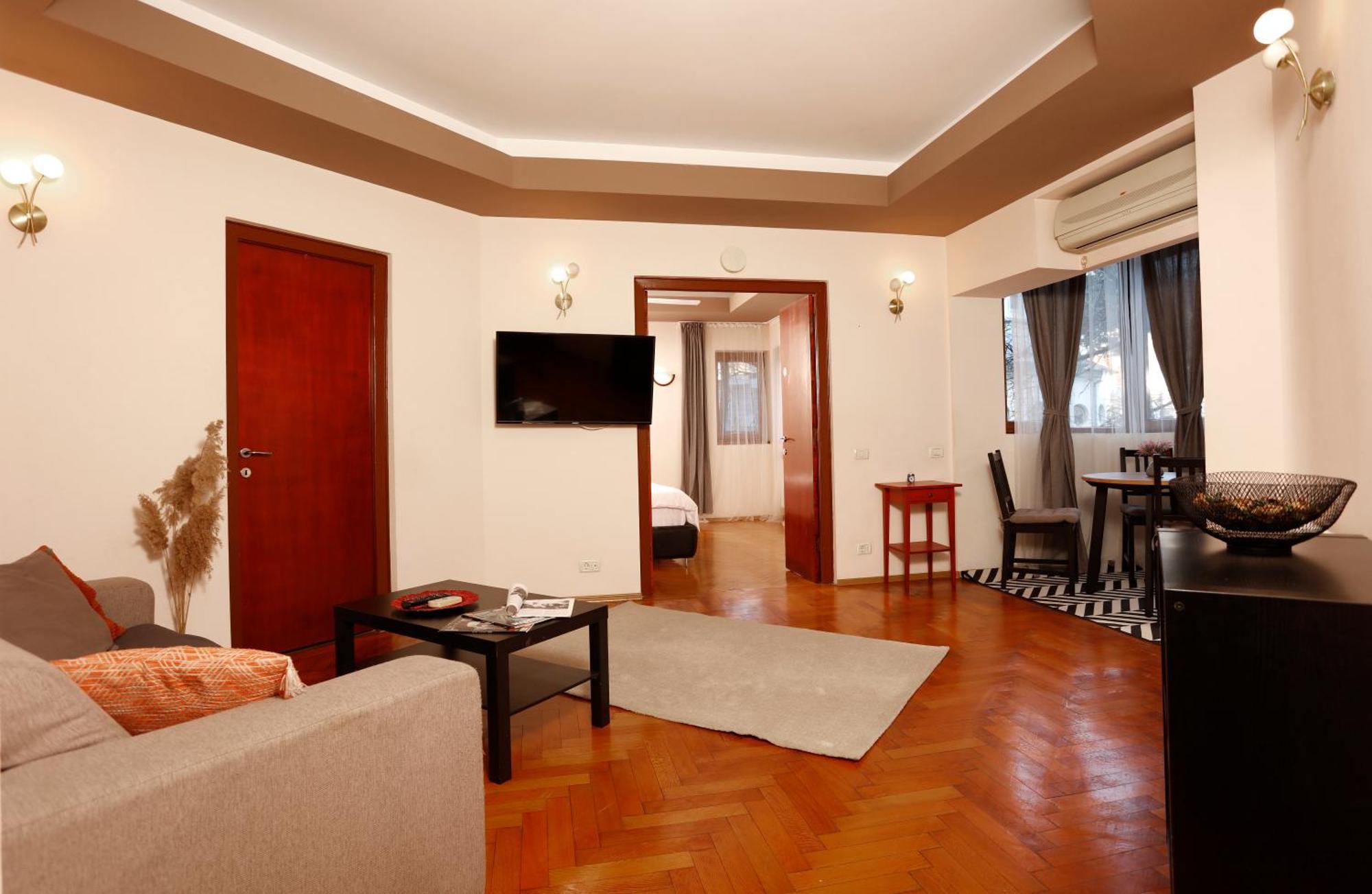 Peaceful Getaway - Generous 3-Bedroom Sanctuary - Close To Historic Old Town בוקרשט מראה חיצוני תמונה